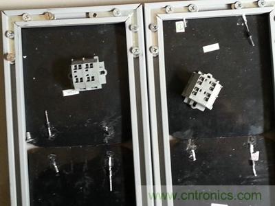 手工打造太陽(yáng)能充電照明系統(tǒng):點(diǎn)亮LED給手機(jī)充電