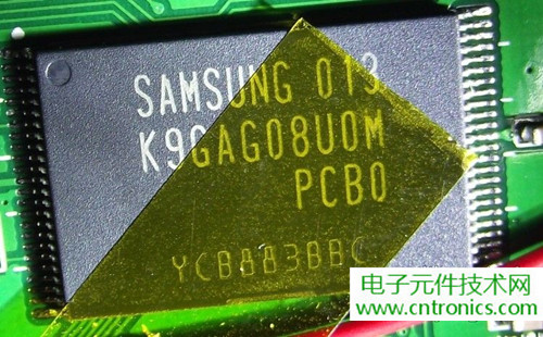 探秘電子紙！一款電紙書的電子墨水屏拆解