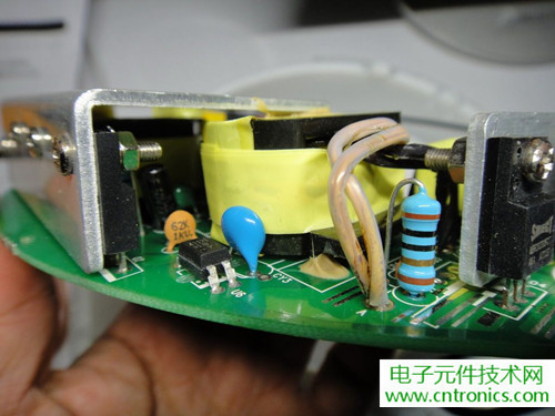 高端大氣上檔次！智能遙控調(diào)光LED吸頂燈拆解
