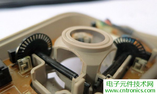 殿堂級機械鼠標拆解：嘆精致做工！