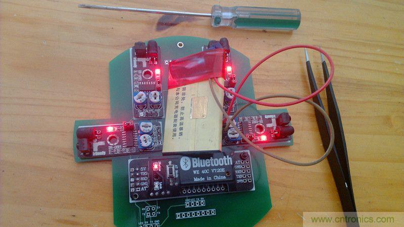 牛人力作！PCB版藍(lán)牙智能小車DIY