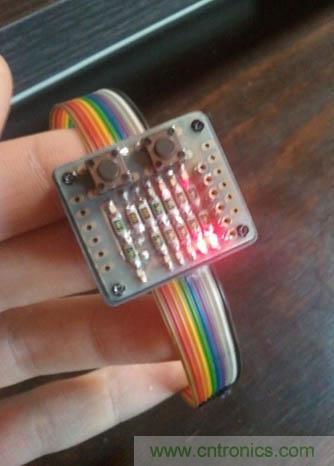 低調(diào)有內(nèi)涵！別人看不懂的LED電子表DIY