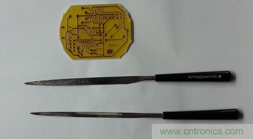 不足10元！低成本DIY便攜USB音箱