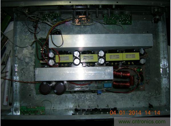 巧奪天工！大神利用山寨功放為高性價(jià)比逆變器“穿新衣”