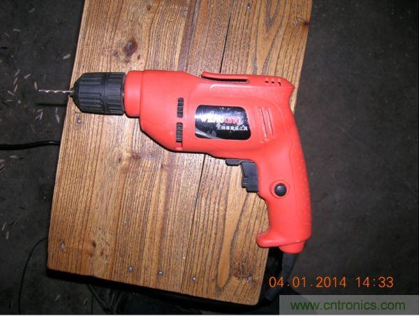 巧奪天工！大神利用山寨功放為高性價(jià)比逆變器“穿新衣”