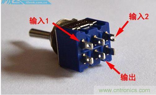 DIY：自制超炫音頻分配器，實現(xiàn)音箱共用