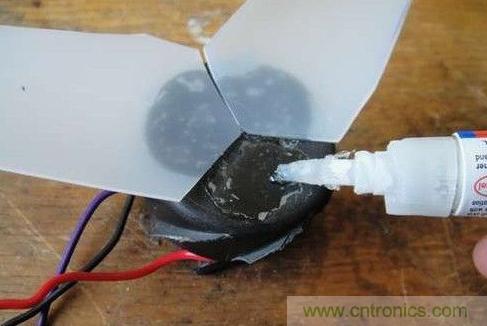 創(chuàng)意DIY！迷你風(fēng)力發(fā)電機(jī)！