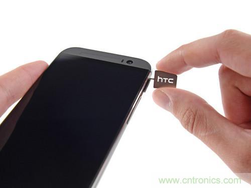 牛人強(qiáng)拆！新HTC One(M8)真機(jī)精密做工難修理