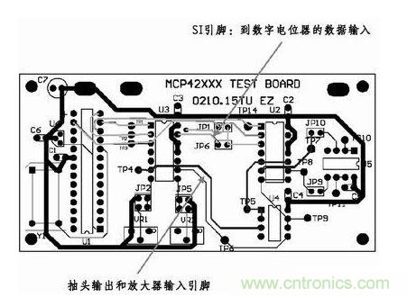 采用這種新的布線，將模擬線路和數(shù)字線路隔離開了。增大走線之間的距離，基本消除了在前面布線中造成干擾的數(shù)字噪聲。
