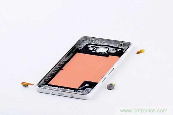 拆解狂魔荼毒新機(jī)三星金屬Galaxy A5，看槽點(diǎn)在何方？