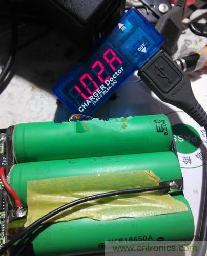 一拆便知！移動(dòng)電源充電電流如何改造？