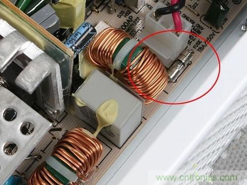 逆變電源設計中，保險絲扮演什么角色？