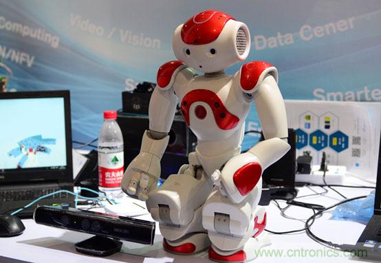 由十余款創(chuàng)客設(shè)計看FPGA如何在智能硬件界“大展拳腳”？