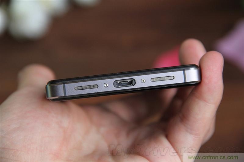 無邊框的 nubia Z9 ，一款既有驚喜，又有驚艷的智能手機