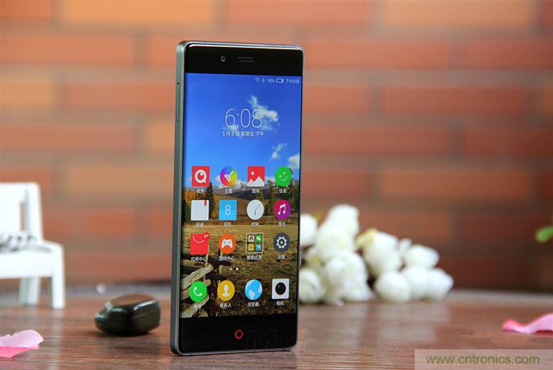 無邊框的 nubia Z9 ，一款既有驚喜，又有驚艷的智能手機