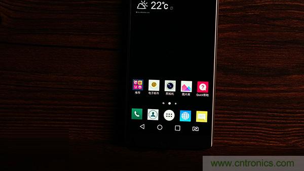 業(yè)界良心 LG V10 評測:剛毅、冷峻，不失人性化