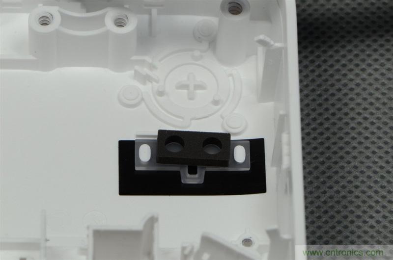 做工怒贊 神秘芯片！小米智能插線板拆解、評(píng)測(cè)