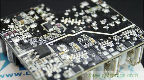 69元小米4口USB充電器詳細(xì)拆解，看完你也能DIY一個(gè)