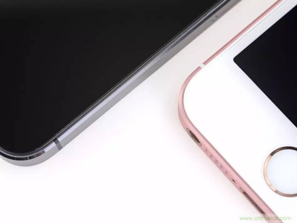 有什么地方?jīng)]有變？iPhone SE真機(jī)拆解