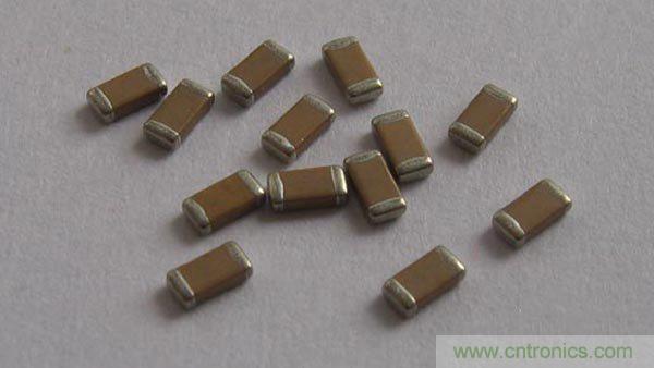 在電源電路和信號(hào)電路中電容有何用處？