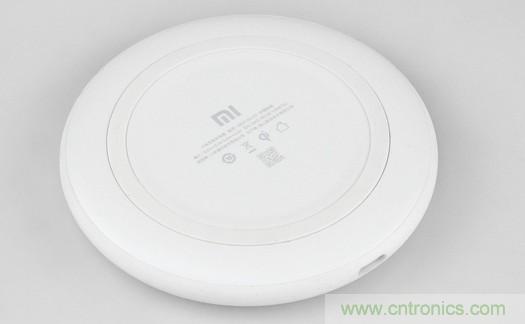 拆解對(duì)比：系出同門(mén)，小米、紫米無(wú)線充電器的差別有多大？