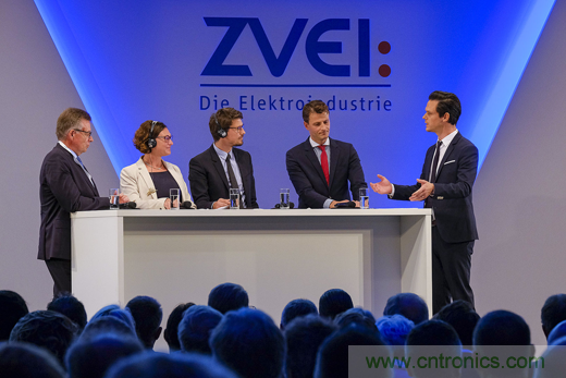 打造合作共贏機(jī)制，推動傳統(tǒng)產(chǎn)業(yè)升級