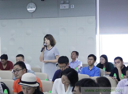 長(zhǎng)江商學(xué)院教授李洋：企業(yè)應(yīng)該怎樣進(jìn)行品牌建設(shè)和精細(xì)化營(yíng)銷(xiāo)？