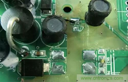 如何通過PCB布局設(shè)計(jì)來解決EMC問題？