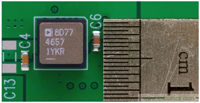 20VIN、8A高效率微型封裝降壓型µModule器件