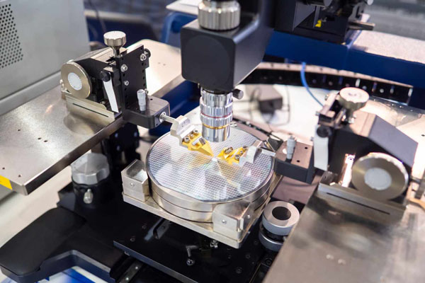 別再只盯著光刻機了！自動化測試對于芯片制造同樣重要